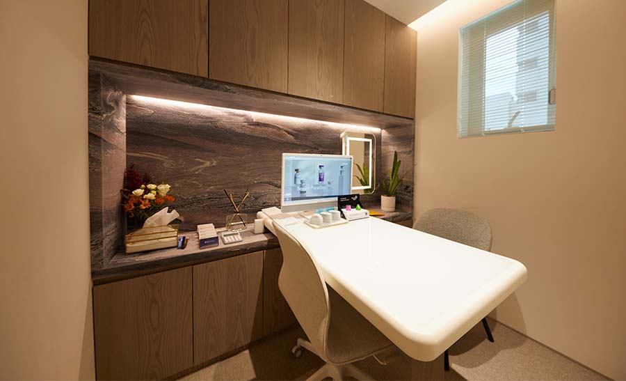 V&MJ 피부과 건물 내부 상담실