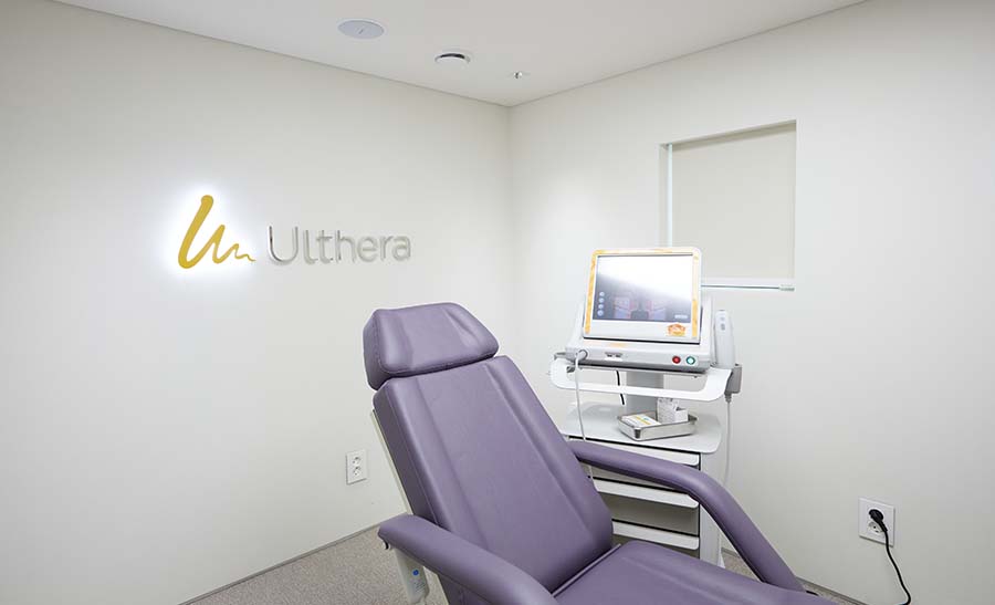 V&MJ 피부과 건물 내부 울쎄라 시술실